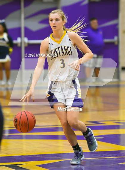 Thumbnail 3 in Casteel @ Sunrise Mountain (AIA 5A Quarterfinal) photogallery.