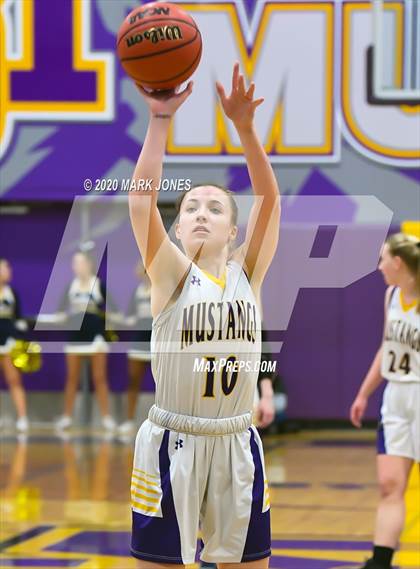 Thumbnail 2 in Casteel @ Sunrise Mountain (AIA 5A Quarterfinal) photogallery.