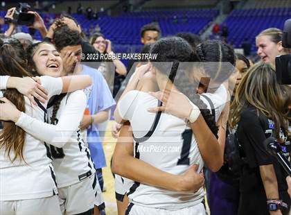 Thumbnail 2 in Clark vs. DeSoto (UIL 6A Basketball State Final) photogallery.