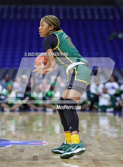 Thumbnail 3 in Clark vs. DeSoto (UIL 6A Basketball State Final) photogallery.