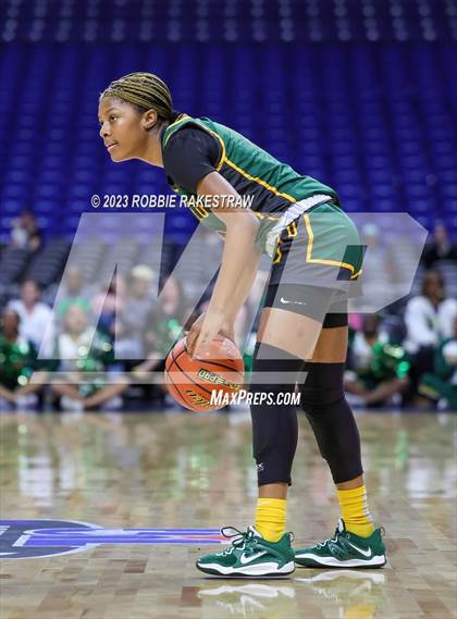 Thumbnail 2 in Clark vs. DeSoto (UIL 6A Basketball State Final) photogallery.