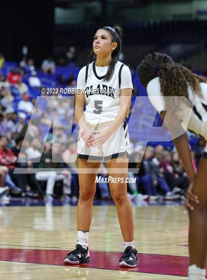 Thumbnail 3 in Clark vs. DeSoto (UIL 6A Basketball State Final) photogallery.