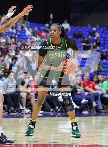 Thumbnail 3 in Clark vs. DeSoto (UIL 6A Basketball State Final) photogallery.