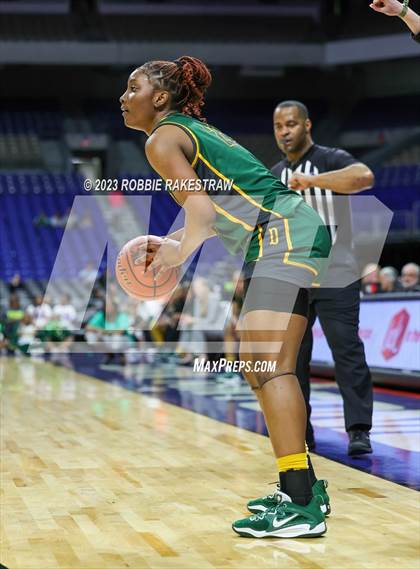 Thumbnail 2 in Clark vs. DeSoto (UIL 6A Basketball State Final) photogallery.
