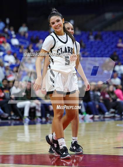 Thumbnail 2 in Clark vs. DeSoto (UIL 6A Basketball State Final) photogallery.