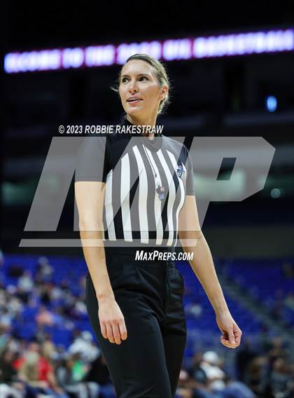 Thumbnail 1 in Clark vs. DeSoto (UIL 6A Basketball State Final) photogallery.