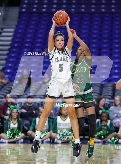 Thumbnail 3 in Clark vs. DeSoto (UIL 6A Basketball State Final) photogallery.