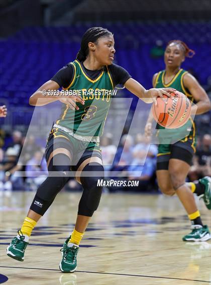 Thumbnail 1 in Clark vs. DeSoto (UIL 6A Basketball State Final) photogallery.