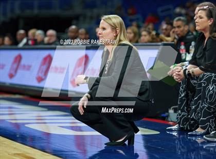 Thumbnail 1 in Clark vs. DeSoto (UIL 6A Basketball State Final) photogallery.