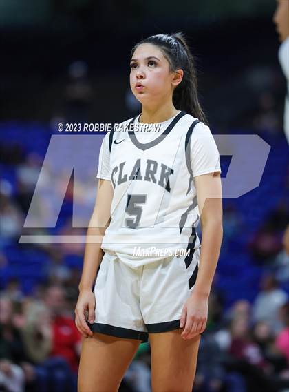 Thumbnail 2 in Clark vs. DeSoto (UIL 6A Basketball State Final) photogallery.