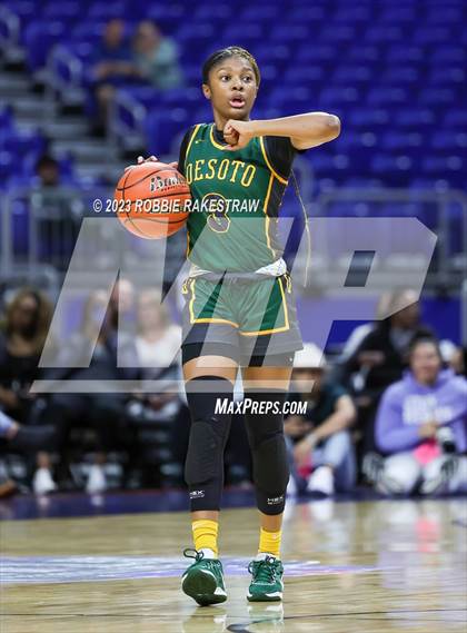 Thumbnail 2 in Clark vs. DeSoto (UIL 6A Basketball State Final) photogallery.