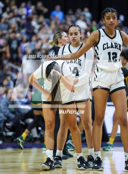 Thumbnail 2 in Clark vs. DeSoto (UIL 6A Basketball State Final) photogallery.