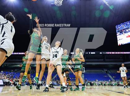 Thumbnail 1 in Clark vs. DeSoto (UIL 6A Basketball State Final) photogallery.