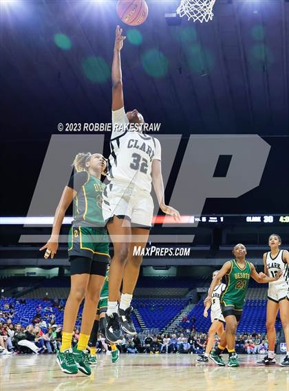 Thumbnail 3 in Clark vs. DeSoto (UIL 6A Basketball State Final) photogallery.