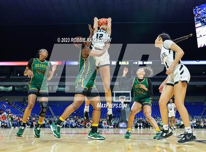 Thumbnail 3 in Clark vs. DeSoto (UIL 6A Basketball State Final) photogallery.