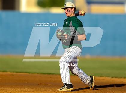 Thumbnail 3 in Reagan [Ronald] vs Southwest (UIL 6A Regional  Semifinal) photogallery.