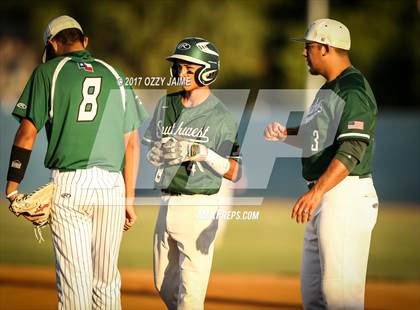Thumbnail 1 in Reagan [Ronald] vs Southwest (UIL 6A Regional  Semifinal) photogallery.