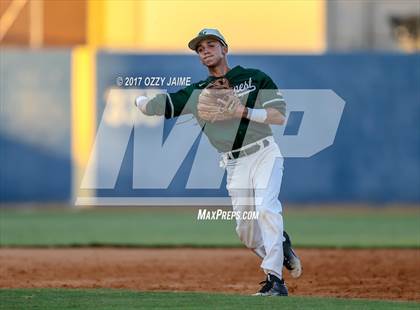 Thumbnail 3 in Reagan [Ronald] vs Southwest (UIL 6A Regional  Semifinal) photogallery.