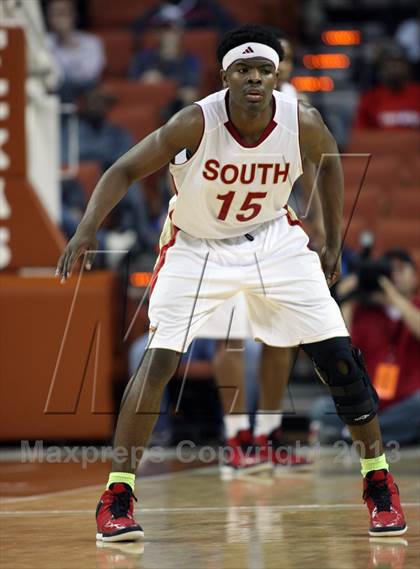 Thumbnail 1 in South Grand Prairie vs. Fort Bend Travis (UIL 5A Final) photogallery.