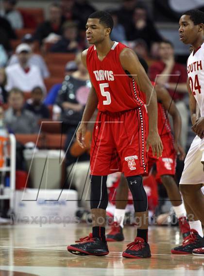 Thumbnail 2 in South Grand Prairie vs. Fort Bend Travis (UIL 5A Final) photogallery.