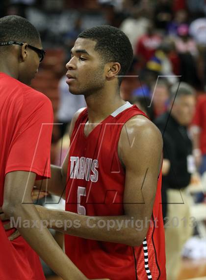 Thumbnail 2 in South Grand Prairie vs. Fort Bend Travis (UIL 5A Final) photogallery.