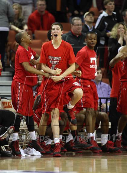 Thumbnail 1 in South Grand Prairie vs. Fort Bend Travis (UIL 5A Final) photogallery.