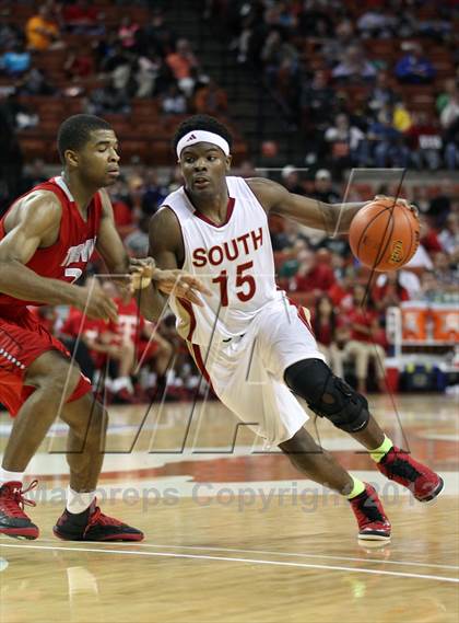 Thumbnail 3 in South Grand Prairie vs. Fort Bend Travis (UIL 5A Final) photogallery.