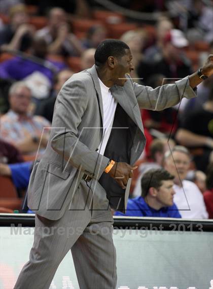 Thumbnail 3 in South Grand Prairie vs. Fort Bend Travis (UIL 5A Final) photogallery.