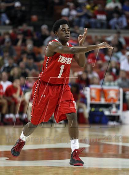 Thumbnail 1 in South Grand Prairie vs. Fort Bend Travis (UIL 5A Final) photogallery.