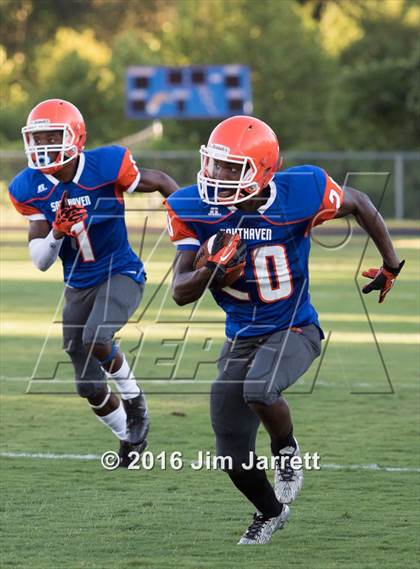 Thumbnail 1 in Southaven vs Lafayette photogallery.