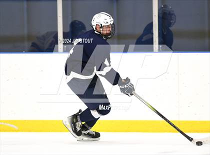 Thumbnail 1 in Loomis @ Hotchkiss photogallery.