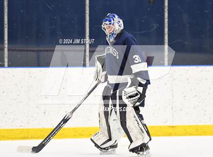 Thumbnail 3 in Loomis @ Hotchkiss photogallery.
