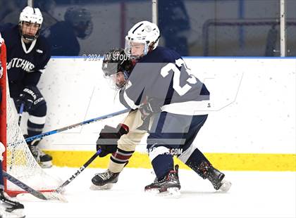 Thumbnail 2 in Loomis @ Hotchkiss photogallery.