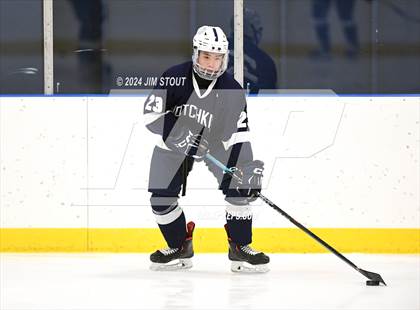 Thumbnail 1 in Loomis @ Hotchkiss photogallery.