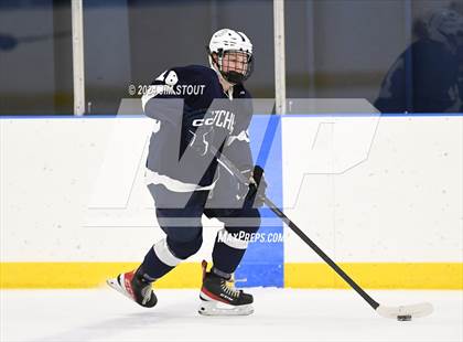 Thumbnail 3 in Loomis @ Hotchkiss photogallery.