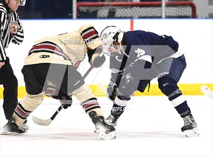 Thumbnail 2 in Loomis @ Hotchkiss photogallery.