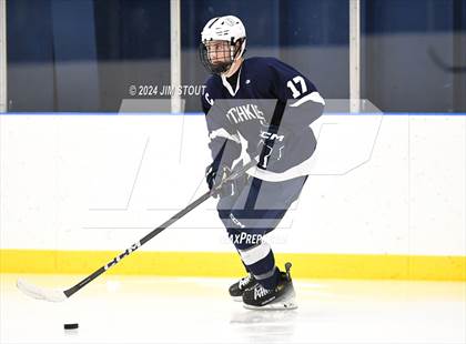 Thumbnail 2 in Loomis @ Hotchkiss photogallery.
