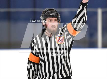 Thumbnail 3 in Loomis @ Hotchkiss photogallery.