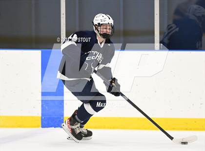 Thumbnail 1 in Loomis @ Hotchkiss photogallery.