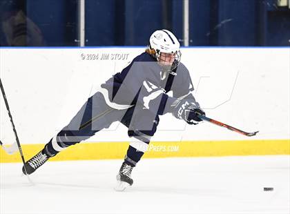 Thumbnail 2 in Loomis @ Hotchkiss photogallery.