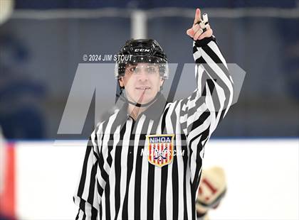 Thumbnail 1 in Loomis @ Hotchkiss photogallery.