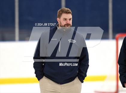 Thumbnail 3 in Loomis @ Hotchkiss photogallery.