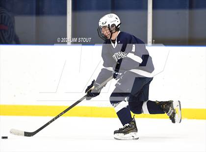 Thumbnail 3 in Loomis @ Hotchkiss photogallery.
