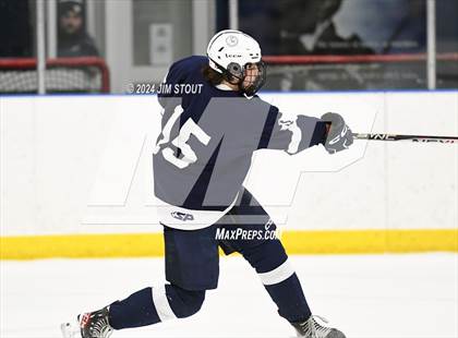 Thumbnail 1 in Loomis @ Hotchkiss photogallery.
