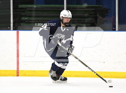 Thumbnail 1 in Loomis @ Hotchkiss photogallery.