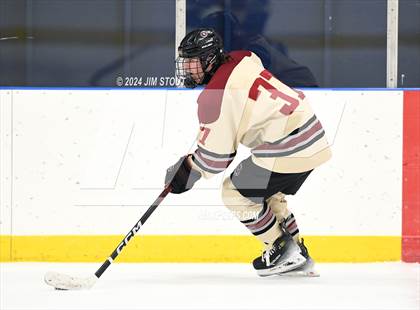 Thumbnail 1 in Loomis @ Hotchkiss photogallery.