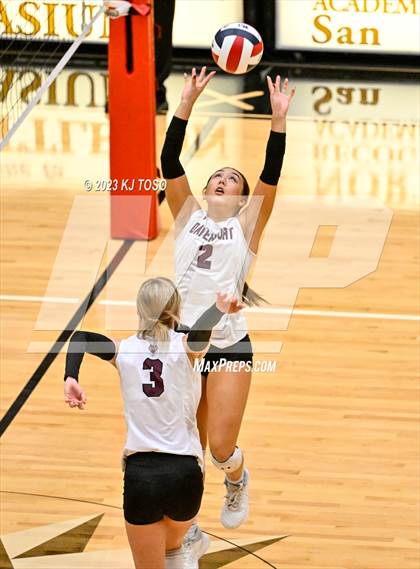 Thumbnail 1 in Davenport vs. Wimberley (UIL 4A Regional Final) photogallery.