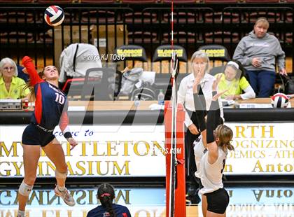 Thumbnail 1 in Davenport vs. Wimberley (UIL 4A Regional Final) photogallery.