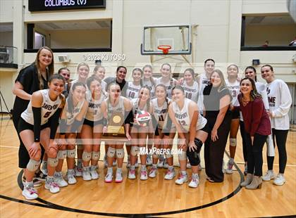 Thumbnail 1 in Davenport vs. Wimberley (UIL 4A Regional Final) photogallery.