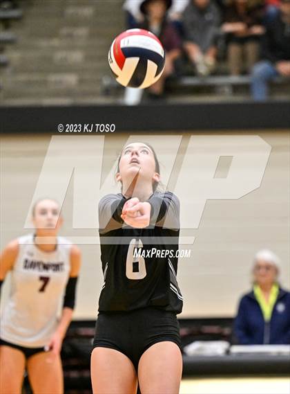 Thumbnail 2 in Davenport vs. Wimberley (UIL 4A Regional Final) photogallery.